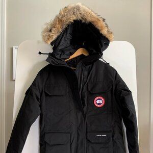 NEW Canada Goose Women's Expedition Parka with fur (Black) XS